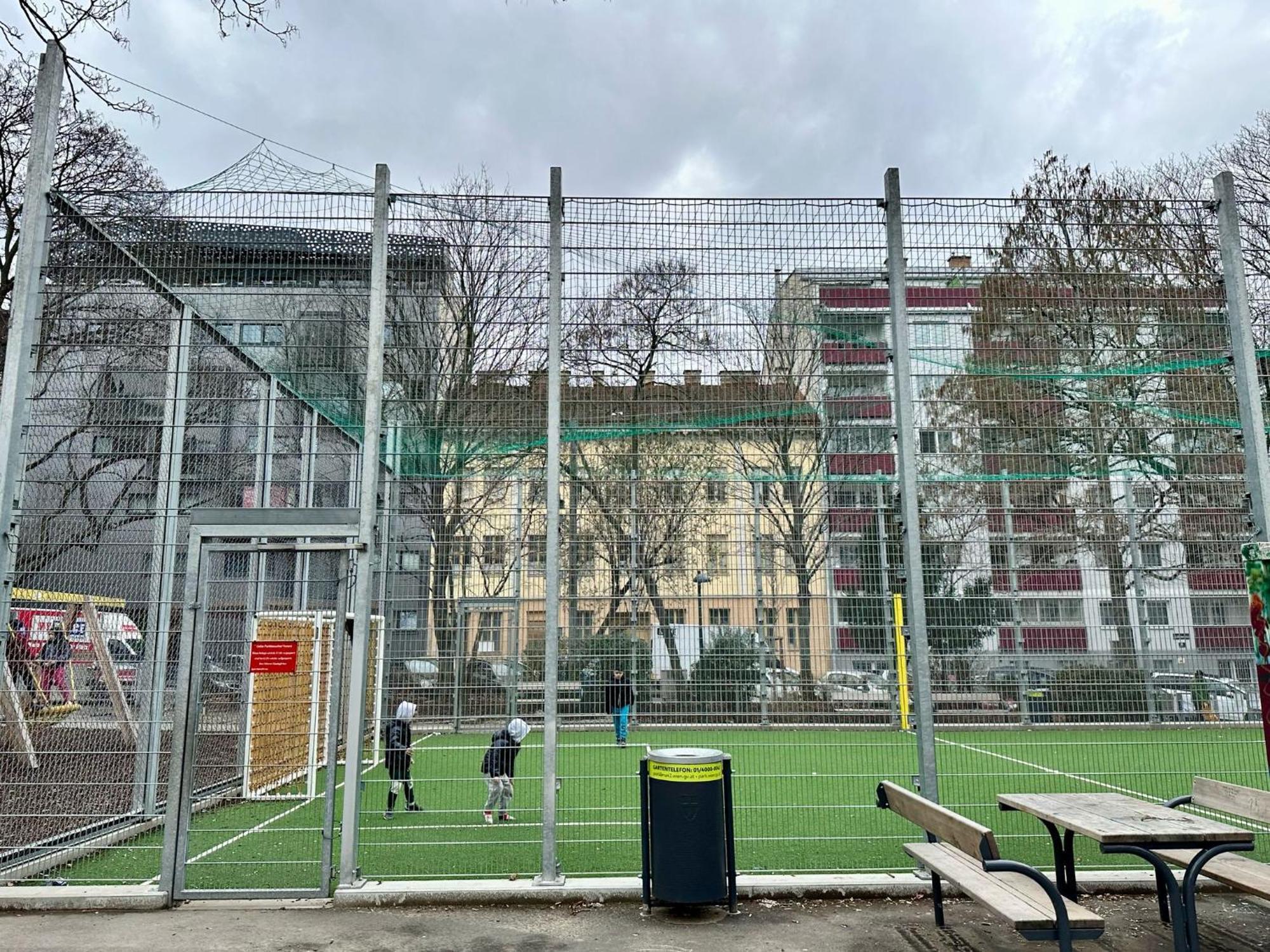 Spacious 4-room For 6 - Near Subway * Wien